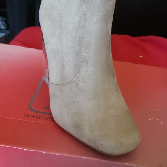 Bootie - Picture 3 of 6